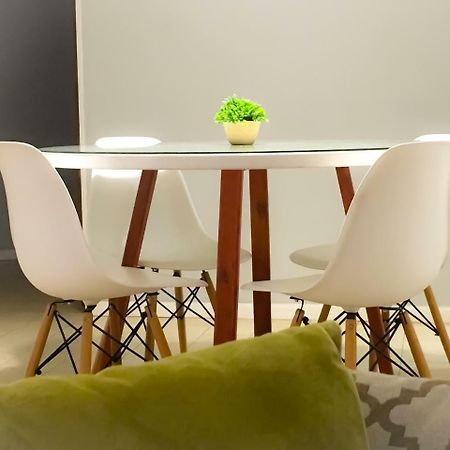 2 Dorm Sobre Av Hipolito Yrigoyen Apartment คอร์โดบา ภายนอก รูปภาพ