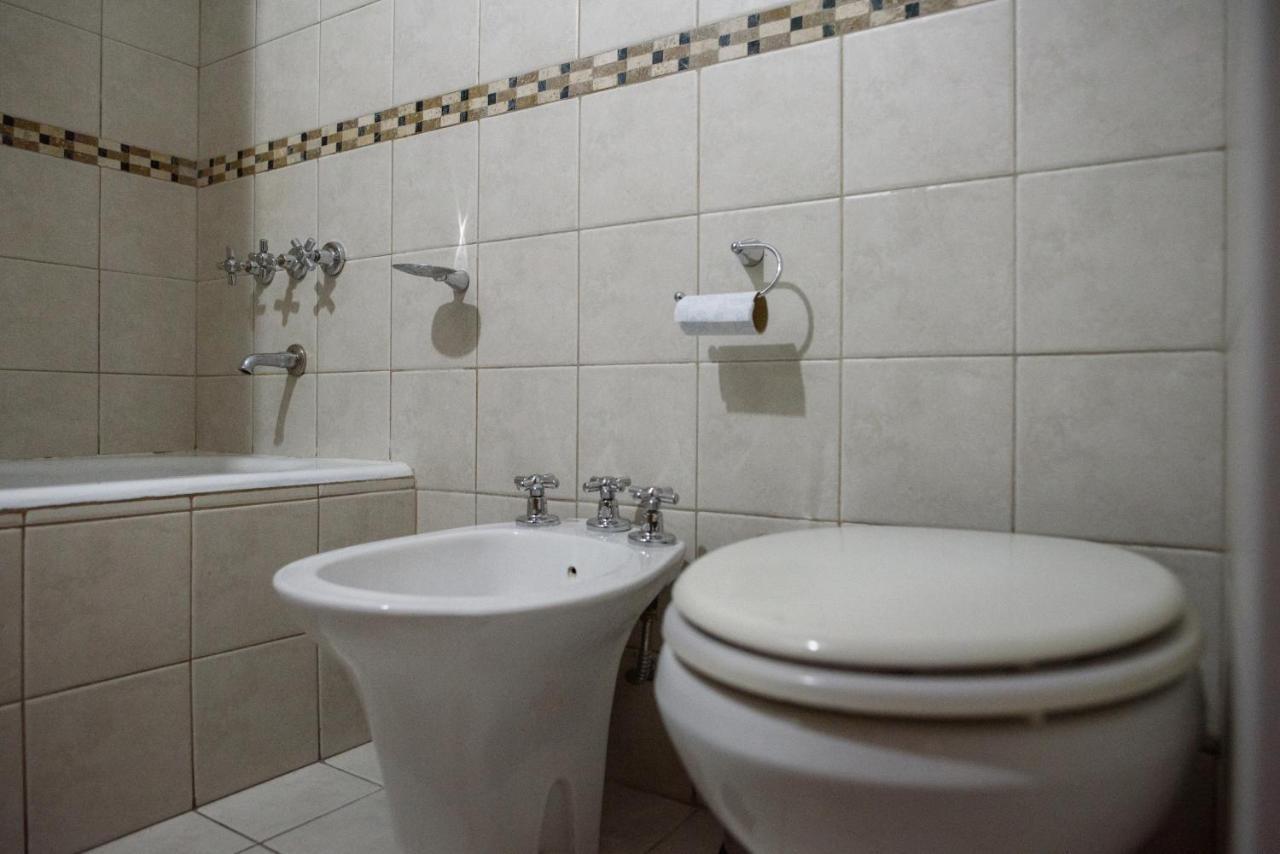 2 Dorm Sobre Av Hipolito Yrigoyen Apartment คอร์โดบา ภายนอก รูปภาพ